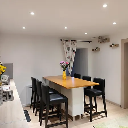 Дом отдыха Maison Au Pays Des Etangs Lorquin